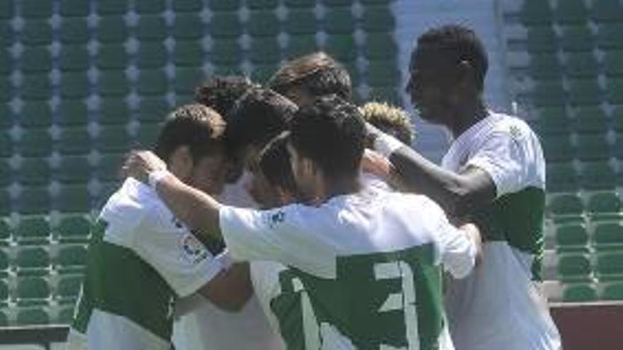 Al Elche Ilicitano no hay rival que lo detenga