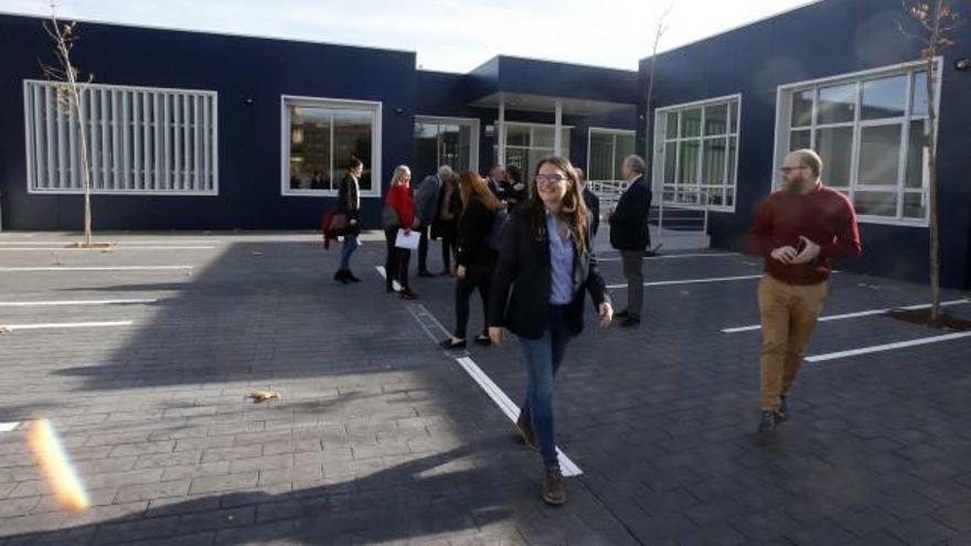 Mónica Oltra, ayer, en la visita al CRIS de Carcaixent.