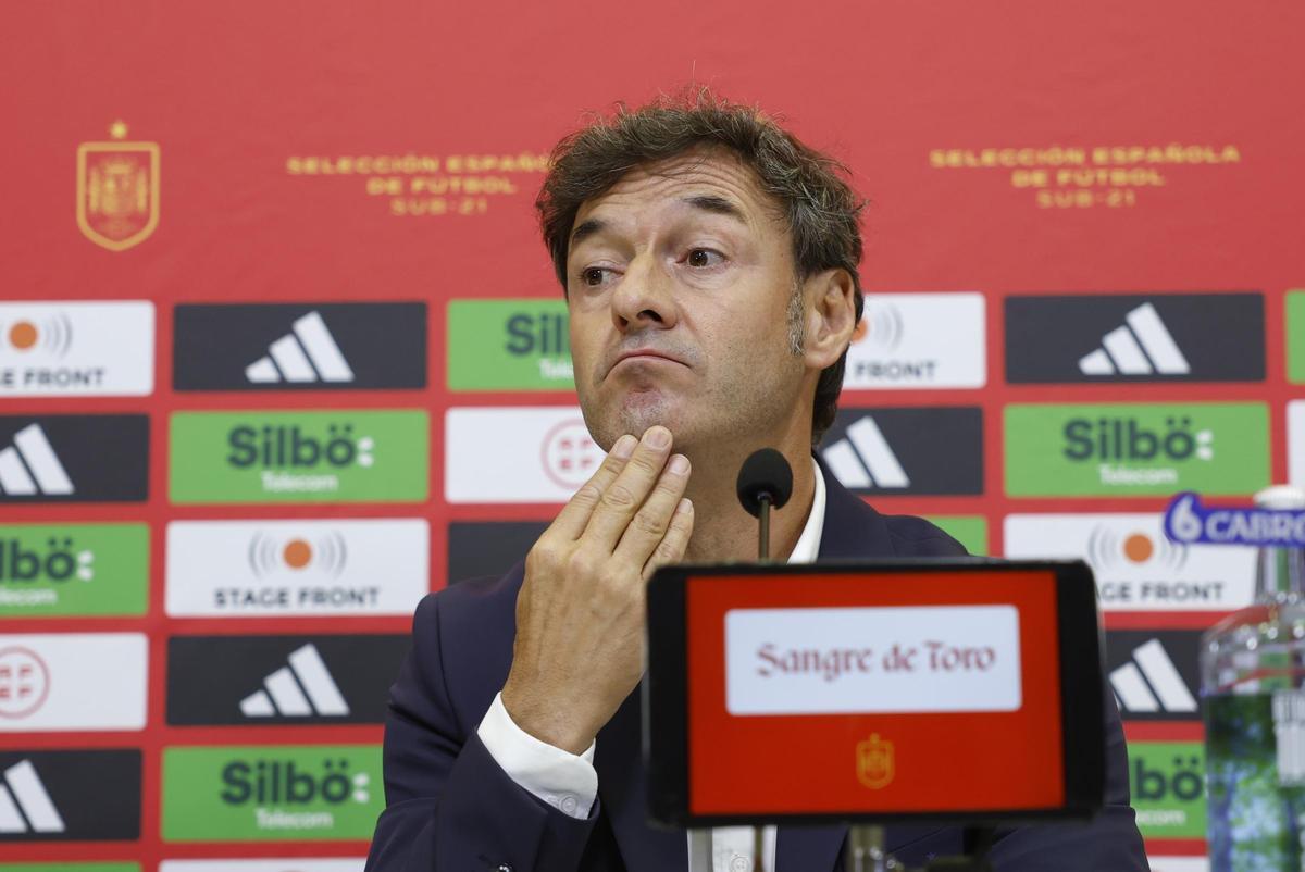 Rueda de prensa de Santi Denia