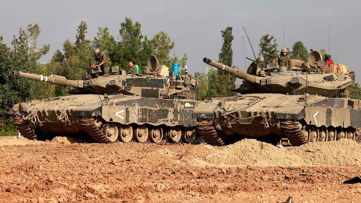 Tanques israelís en la Franja de Gaza.