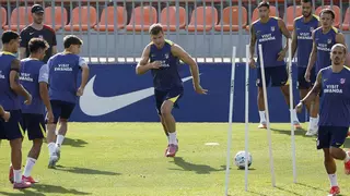 El Atlético de Madrid prepara el encuentro frente al Newcastle