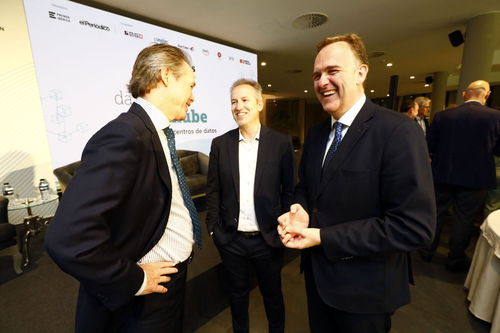En imágenes | El Periódico de Aragón organiza el foro 'Aragón da el salto a la nube' en el Hábitat Sella