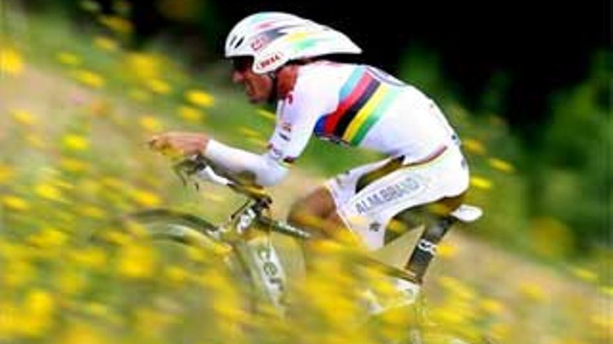 El Tour pide la dimisión de los responsables de la UCI y un cambio en el ciclismo