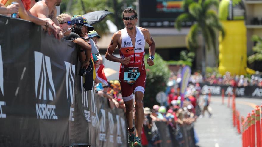 Iván Raña, durante su participación en el reciente Mundial de Kona. // Bruce Omori