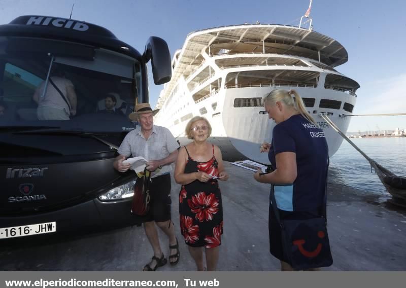 Crucero en el puerto de Castelló