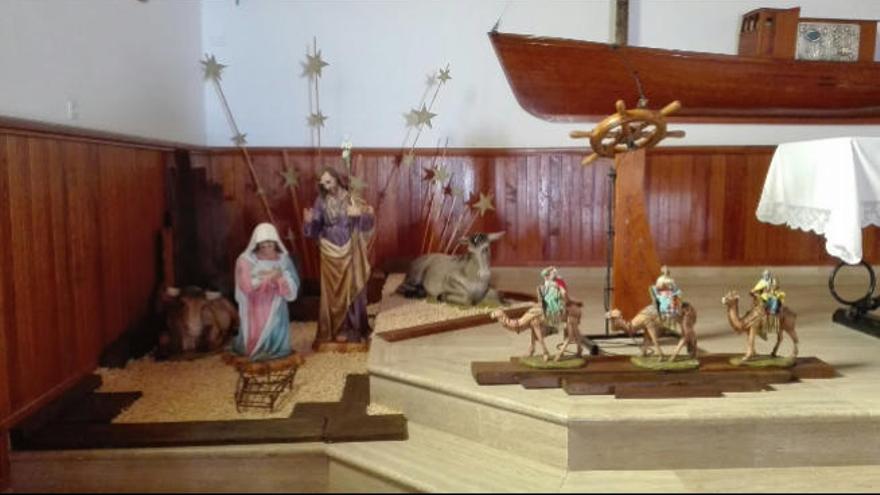 El nacimiento en el altar de la ermita.  La Graciosa