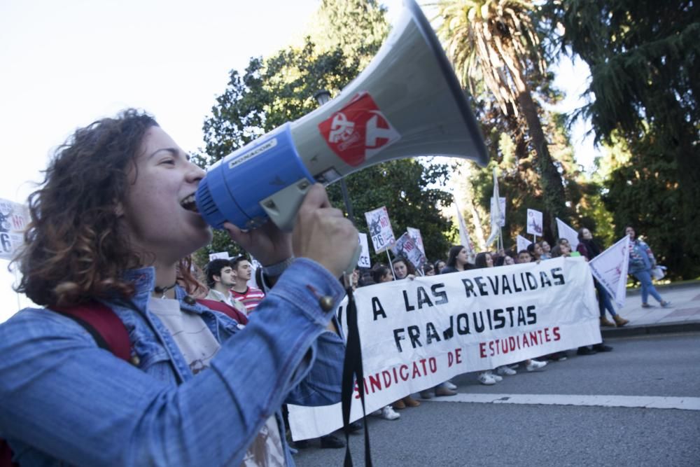 Manifestación de estudiantes contra la LOMCE