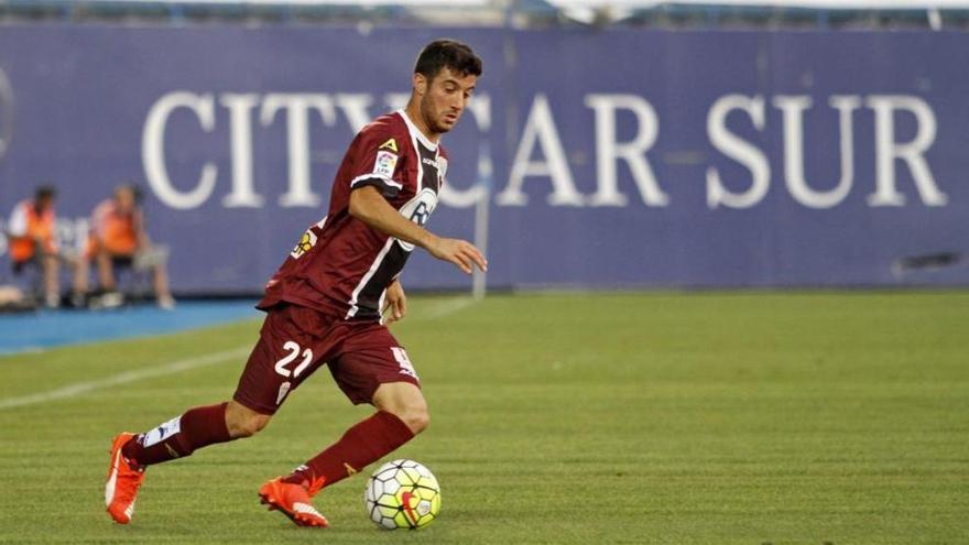 Nando durante su cesión en el Córdoba