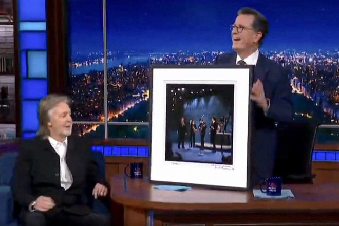 El 'Late Show' de Stephen Colbert cierra tras 33 años en la CBS con Paul McCartney de invitado
