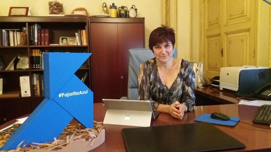 El guardó al despatx de la presidenta del Consell, Montse Mindan.