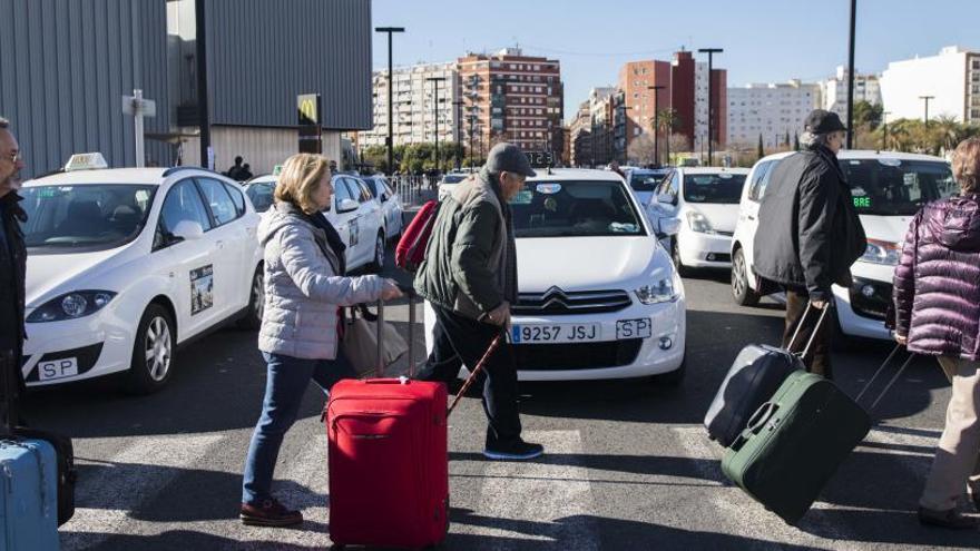 Taxis compartidos frente a las licencias VTC