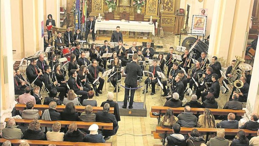 La localidad recibe la Navidad con un gran concierto en la iglesia