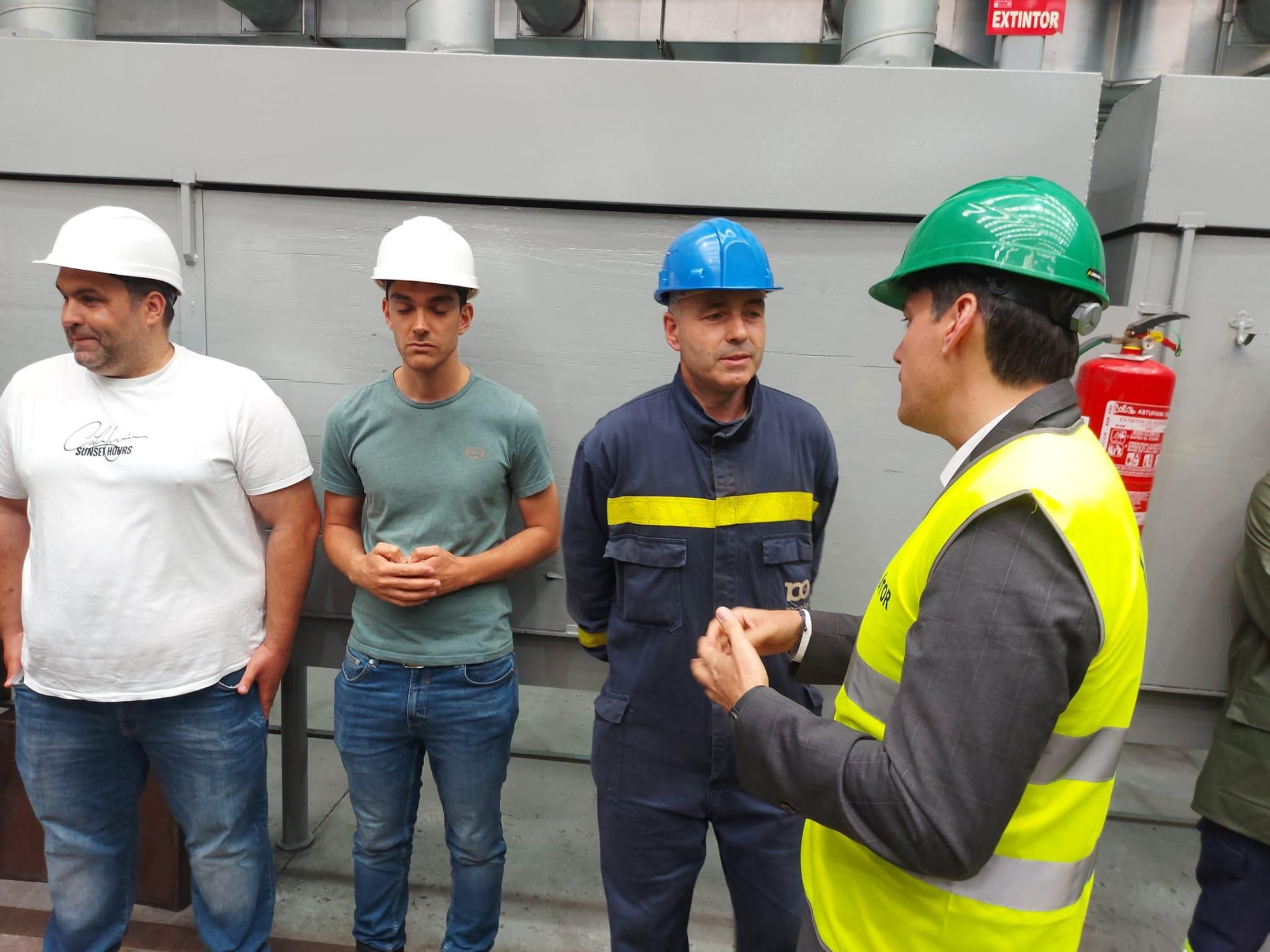 En imágenes: Así fue la entrega de títulos del curso de formación a la carta del Sepepa para Gondán