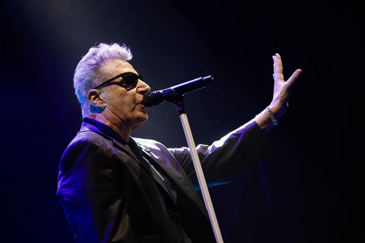 Loquillo y David Russell animan la noche cordobesa