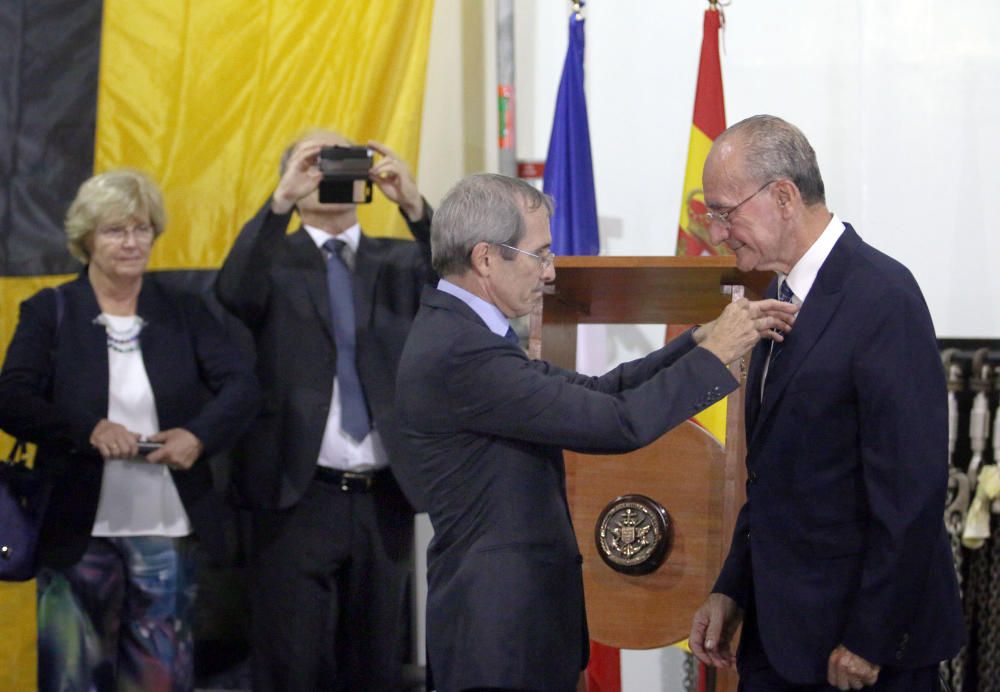 De la Torre recibe la Legión de Honor francesa