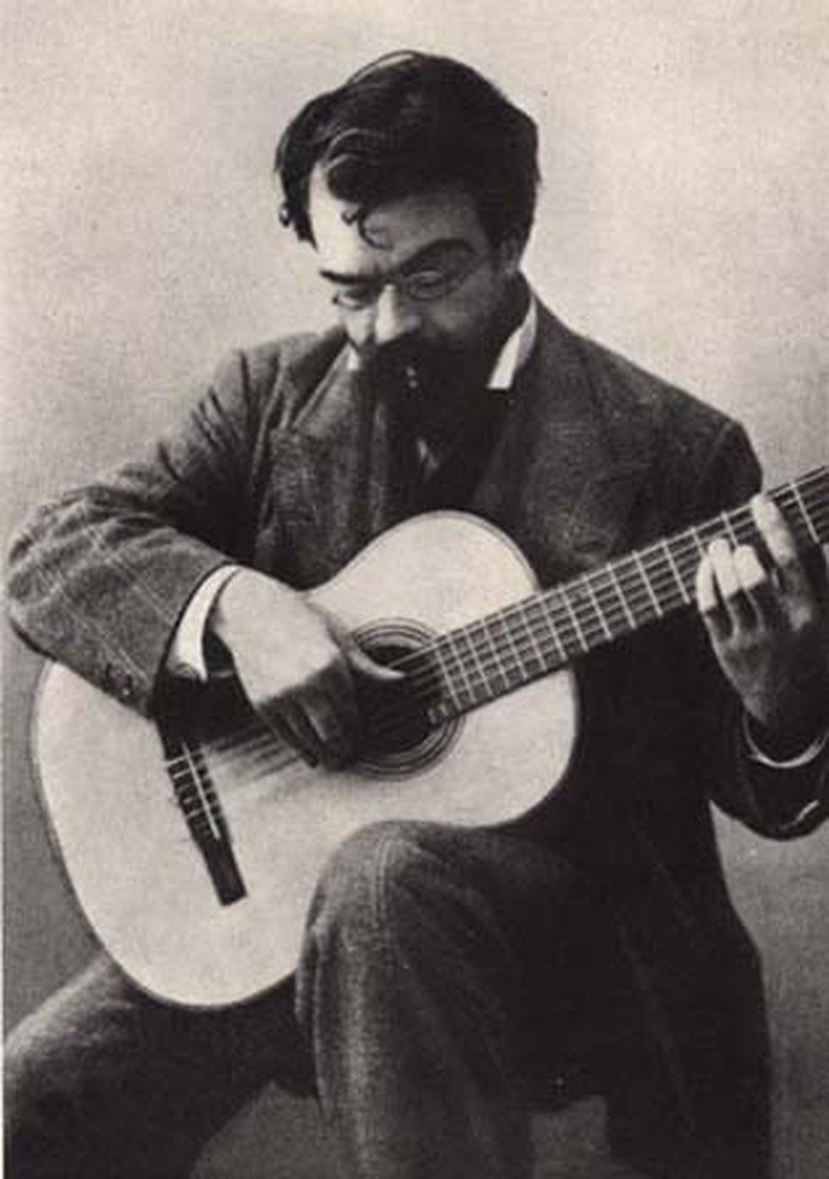Fotografia del guitarrista i compositor vila-realenc Francesc Tàrrega.