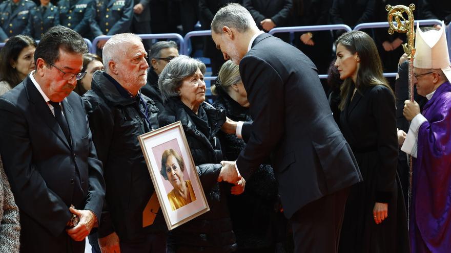 El obispo de Huelva, en el funeral por las víctimas de Adamuz: "Es necesario esclarecer la verdad y actuar con justicia"