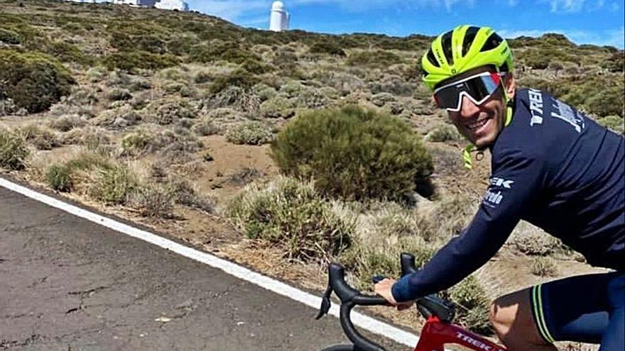 Vincenzo Nibali, en un entrenamiento estos días en el Teide.