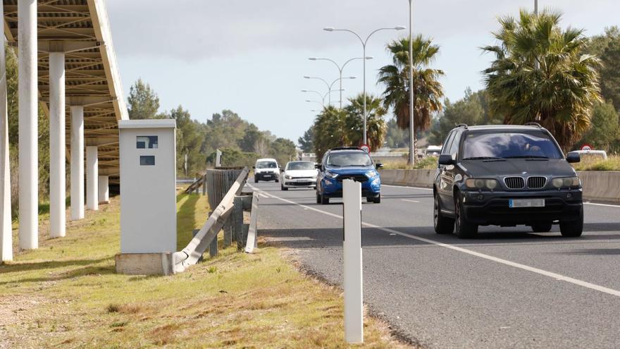 El radar de la autovía de Ibiza a Sant Antoni es el que más sanciones detecta de toda Balears. | J.A.RIERA