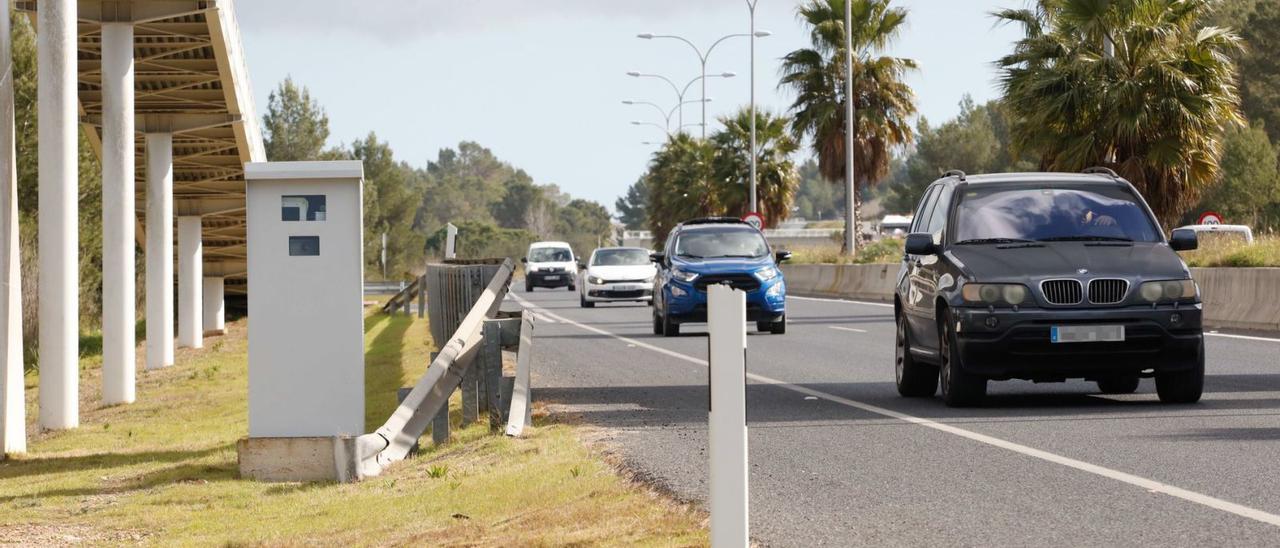 El radar de la autovía de Ibiza a Sant Antoni es el que más sanciones detecta de toda Balears. | J.A.RIERA