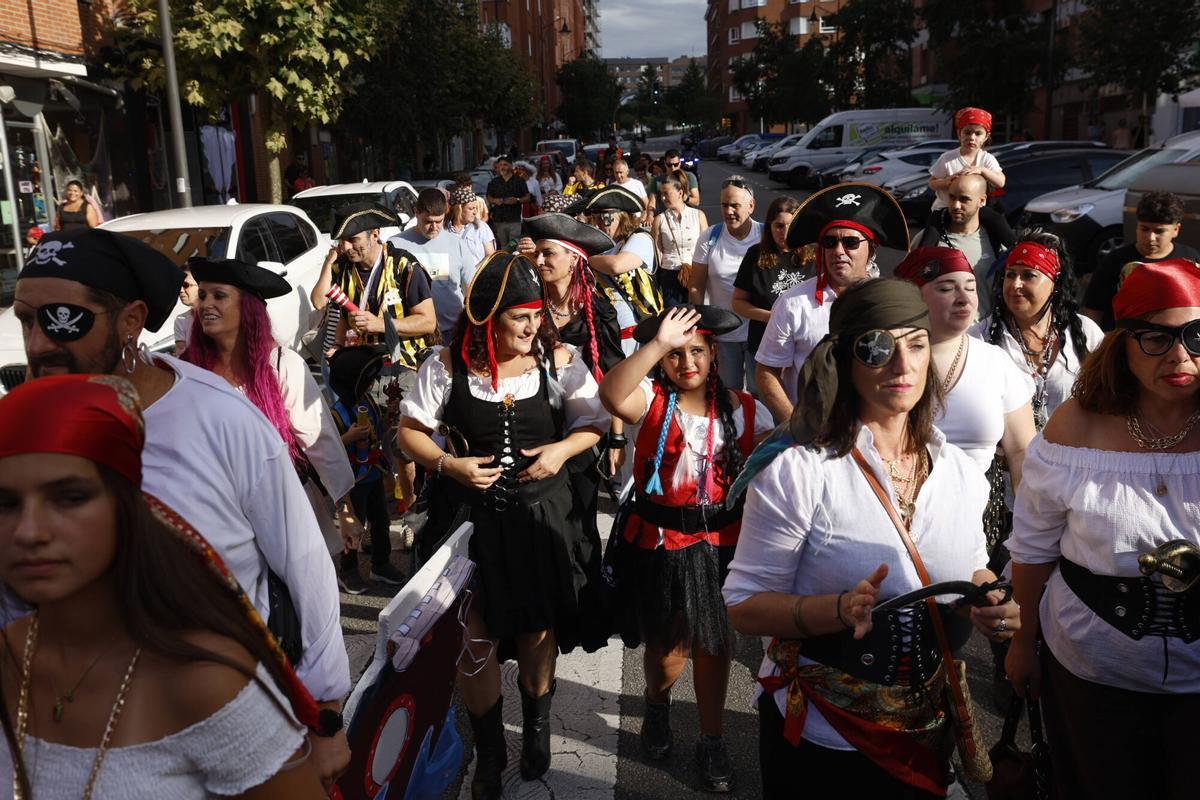 GIJÓN. Los Pericones. Fiestas de Contrueces. - A las 18.30 carnaval pirata con pasacalles