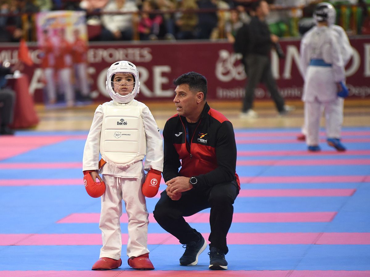 El Campeonato de España de kárate arranca en Vista Alegre con más de 800 deportistas