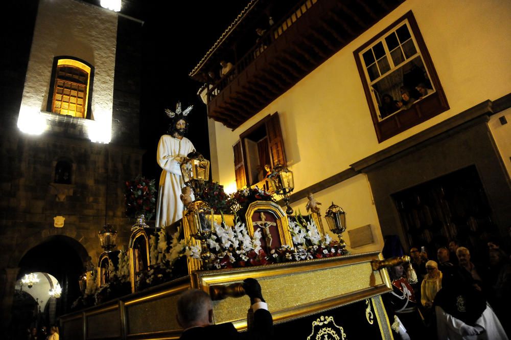 Semana Santa: Procesión de la Macarena en Santa Cr