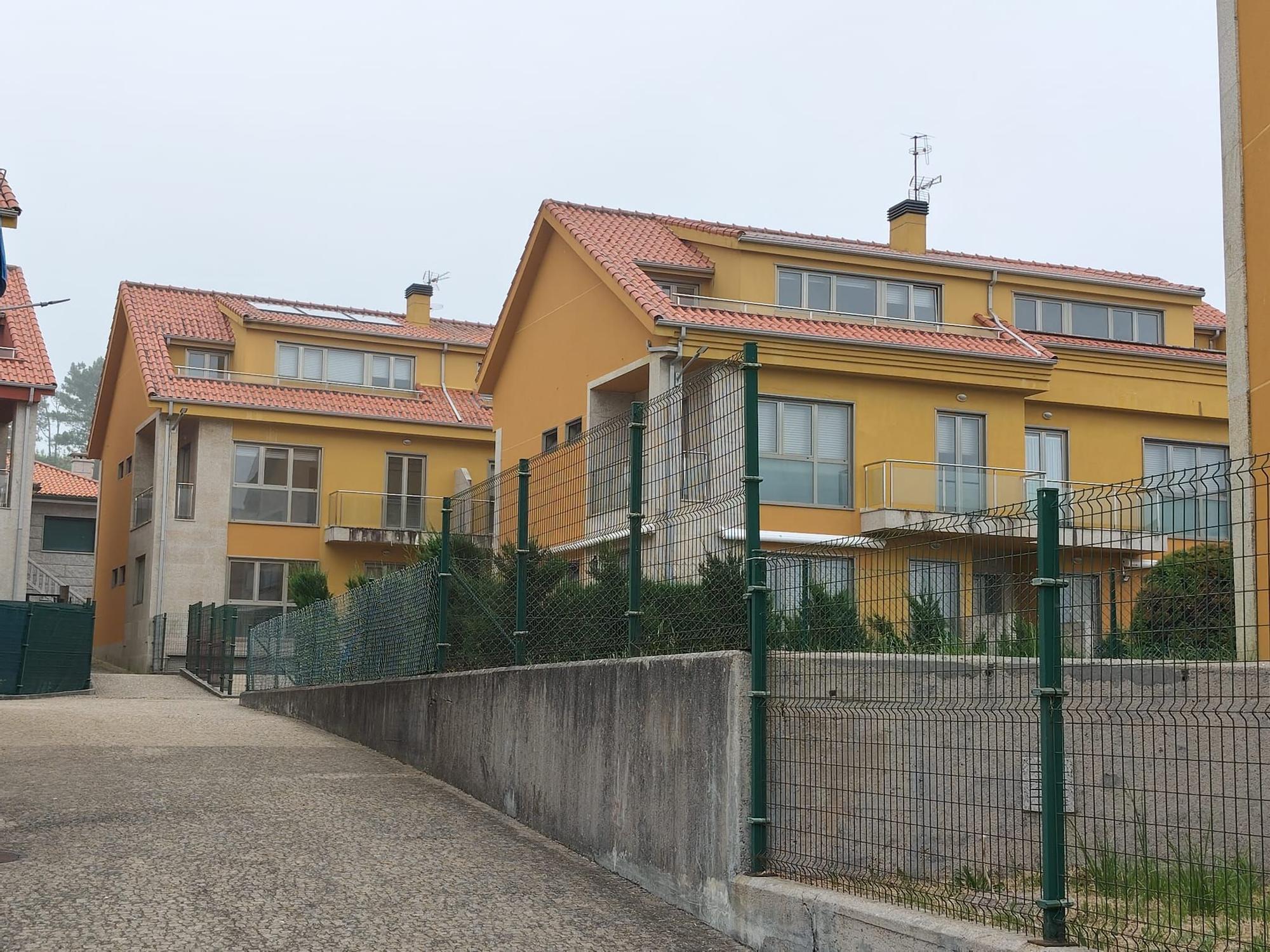 Viviendas de la urbanización Residencial Playa Linda, de Palmeira.
