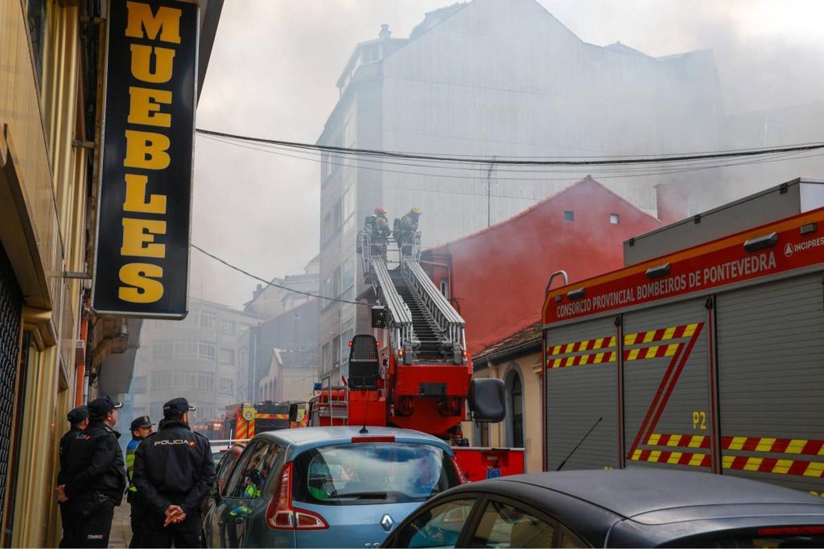Se incendia la narcovivienda de Os Duráns, en Vilagarcía