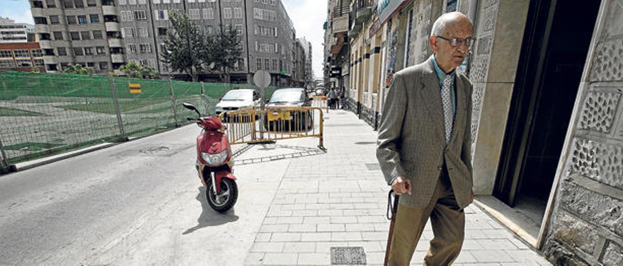 Alicante empieza a limitar la velocidad en la plaza Séneca