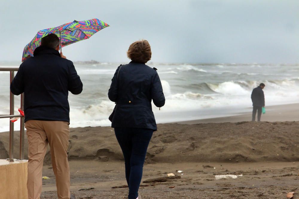 Fin de semana con lluvia y viento en Málaga