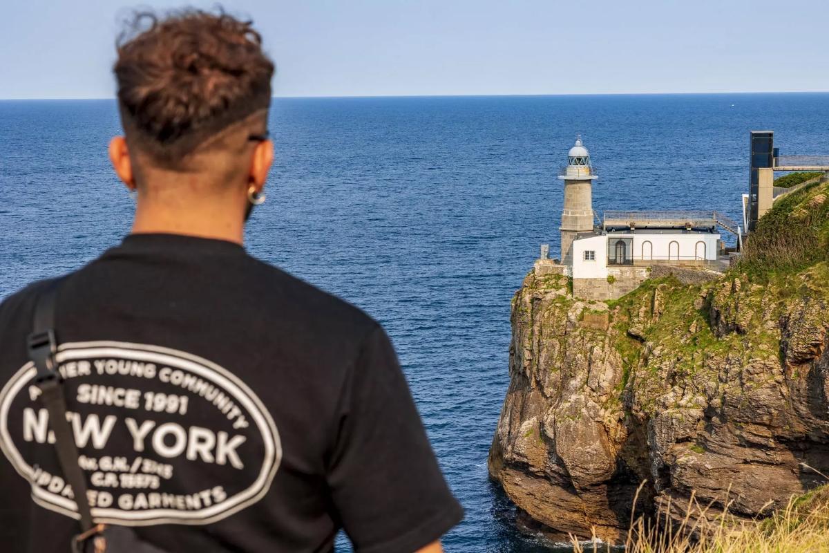 El faro de Santa Catalina en Lekeitio.
