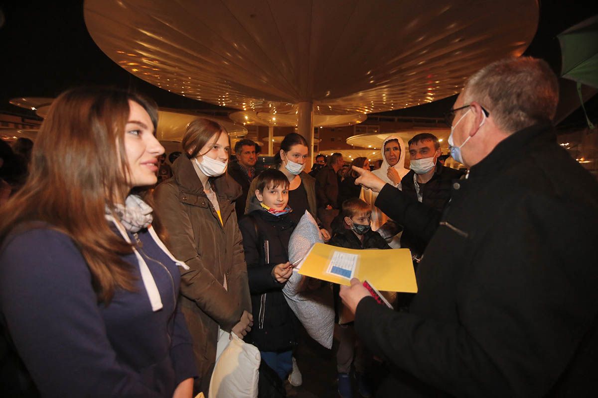 Llega a Córdoba un autobús de refugiados ucranianos