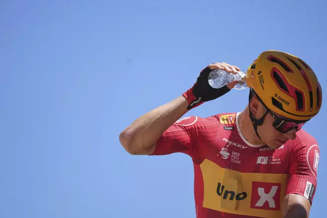 La etapa 12 del Tour de Francia, en imágenes