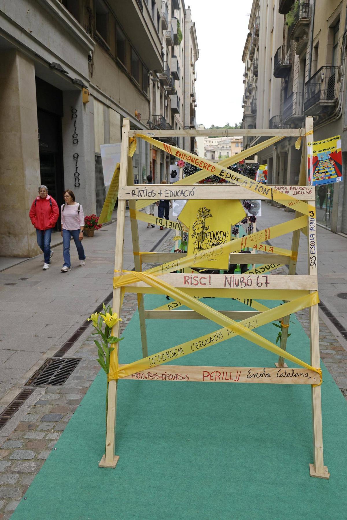 Les escoles públiques porten la protesta a Temps de Flors