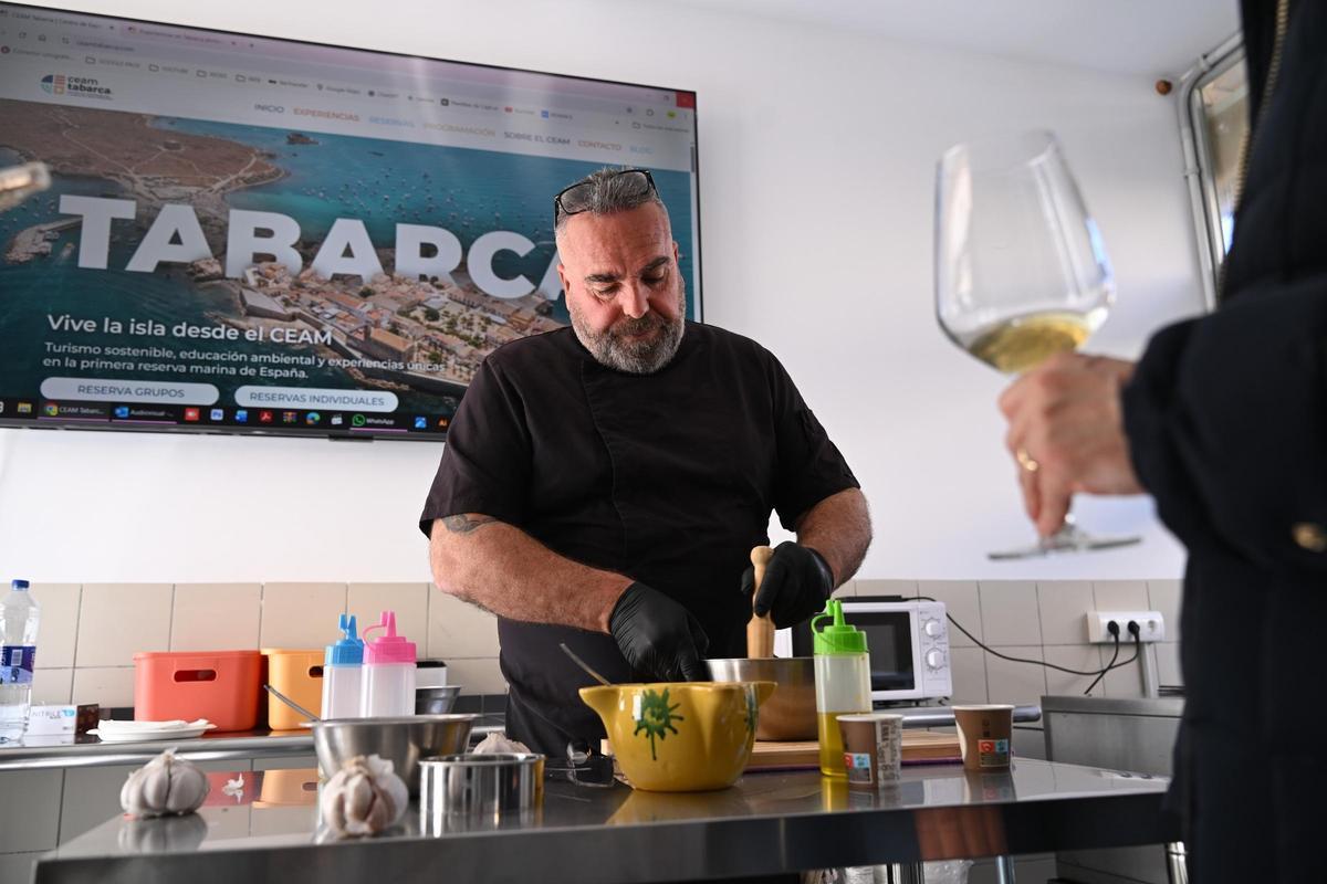 El espacio ofrece talleres para dar a conocer la gastronomía y los productos de la provincia.