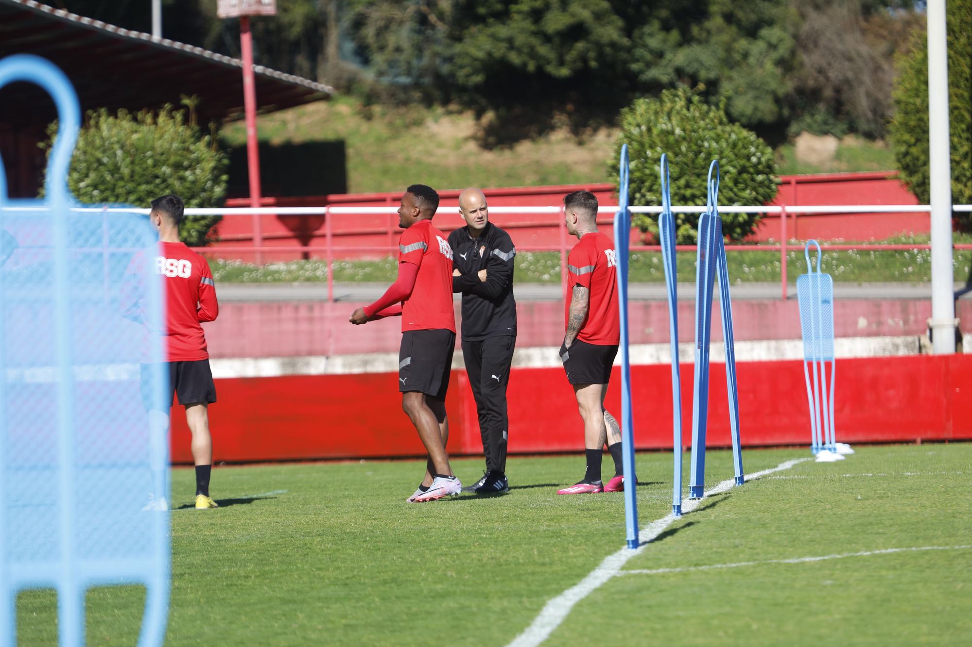 Alejandro Irarragorri, en Gijón ante el importante partido del Sporting frente a Las Palmas