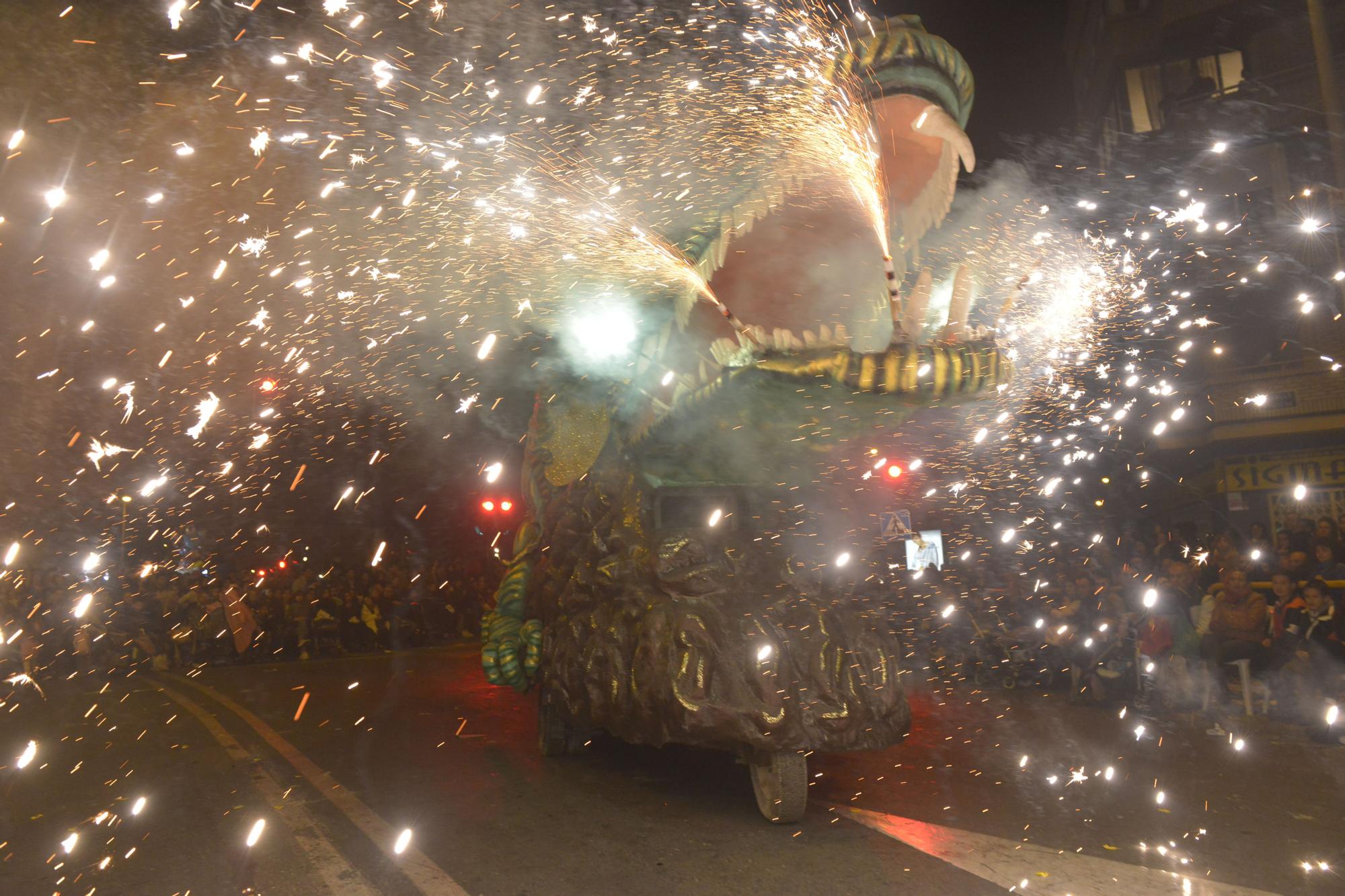Dragón de Conte, uno de los elementos más característicos del desfile sardinero.