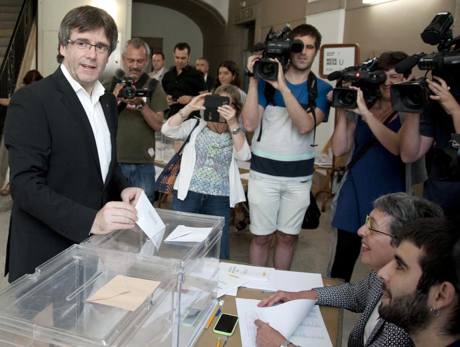 VOTACIÓN DE CARLES PUIGDEMONT