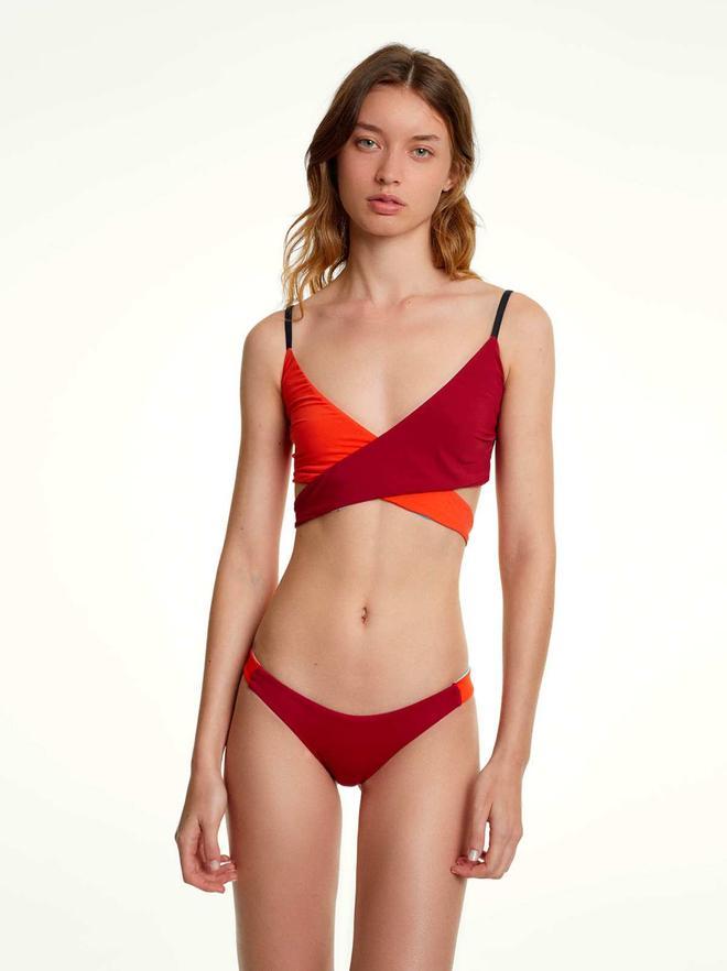 Bikini bicolor de top cruzado de Parfois