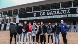 Els discriminatoris impagaments del CD Badajoz: ells cobren la meitat, i elles, res