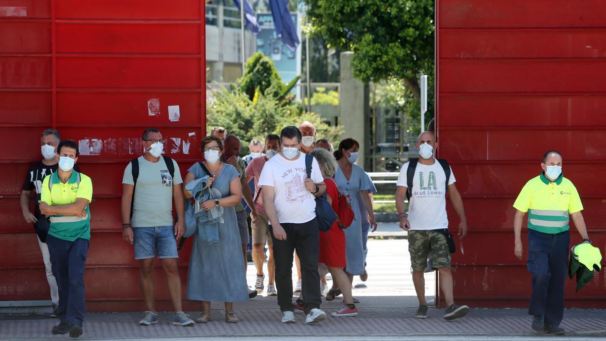 Trabajadores de Stellantis Vigo el pasado verano.