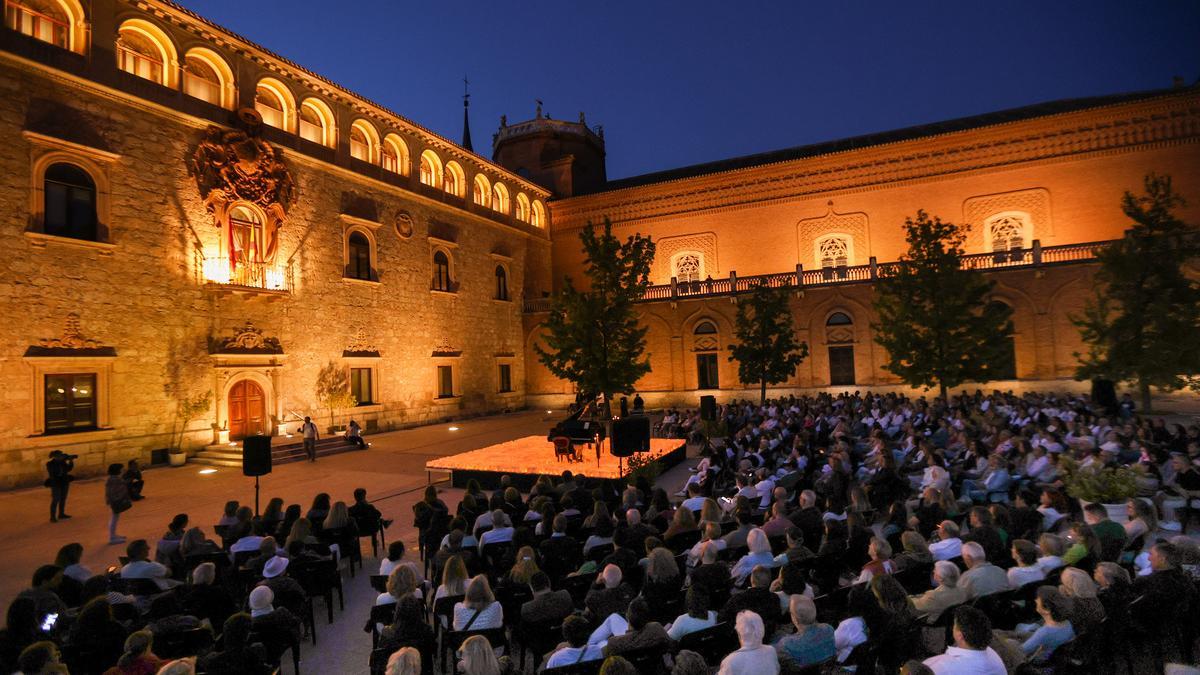Noche en Blanco Alcalá de Henares