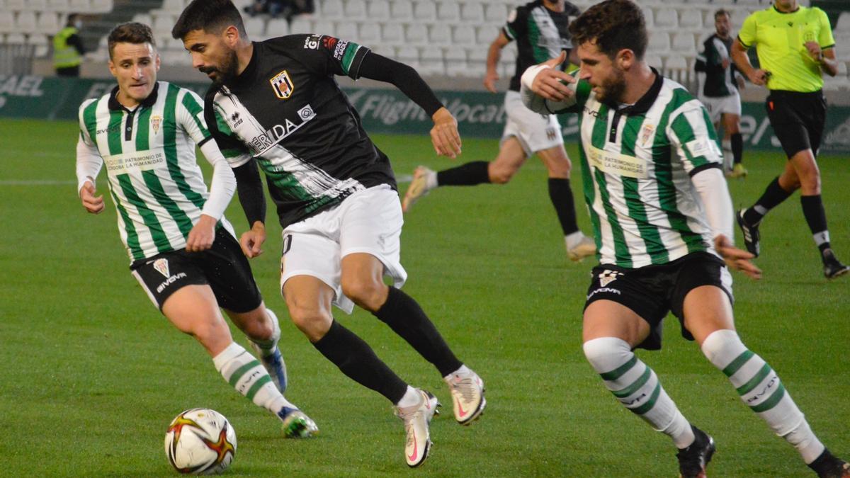 Gaspar, uno de los dos cacereños del Mérida, en el partido ante el Córdoba.