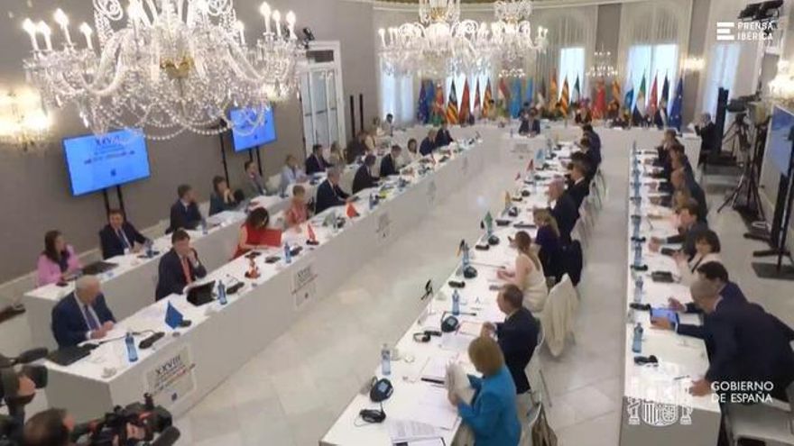 En directo | Concluye la Conferencia sin acuerdo y certifica la guerra de los presidentes del PP y Sánchez