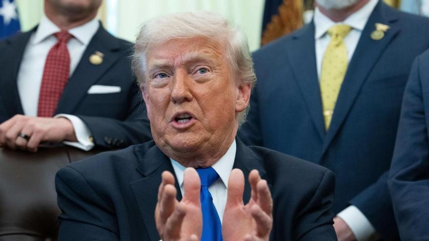 Trump afirma que EEUU "tomará el control" de Cuba "casi de inmediato"