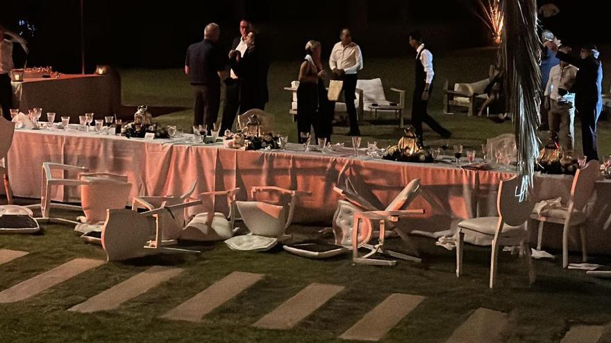 El seísmo sorprende a 50 invitados en la boda de una pareja de Castellón