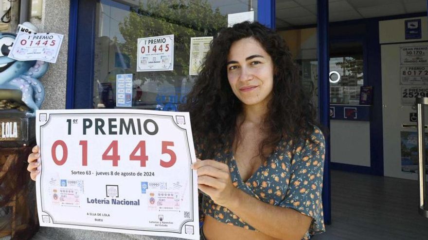 La administración A Illa de Lola de Bueu reparte 30.000 euros en la Lotería Nacional