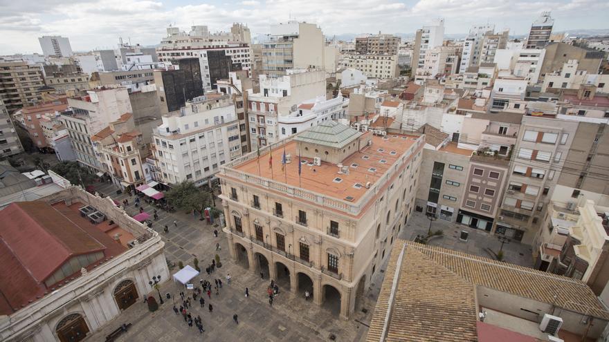 El debate de la ciudad inicia la pugna electoral con los bloques más divididos en Castelló