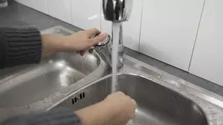 Un tiktoker t'ensenya com estalviar aigua d'una manera fàcil i ràpida